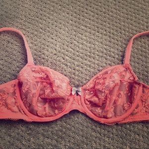 VS Body by Victoria Unlined Demi 34DDD Bra